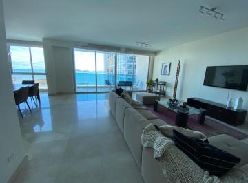 Apartamento · 265m² · 3 Recámaras · 2 Estacionamientos · Alquiler de Apartamento PH Marabierto Vista Al Mar Amoblado o Lb Jp