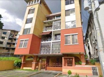 Apartamento · 94m² · 3 Recámaras · 1 Estacionamientos · Apartamento en Hato Pintado PH Torres del Rey 3rec 3b 94 m²
