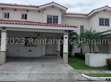 Casa de 3 habitaciones, Panamá · Venta de Casa en Reserva de Versalles, Costa Sur