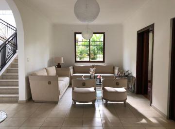 Casa · 510m² · 4 Recámaras · 2 Estacionamientos · Venta Residencial Clayton