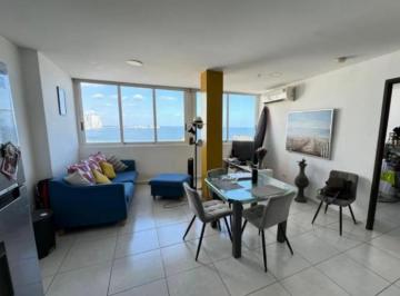 Apartamento · 50m² · 1 Recámara · 1 Estacionamientos · Venta de Apartamento Av Balboa