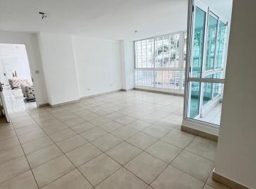 Apartamento · 108m² · 3 Recámaras · 2 Estacionamientos · Venta de Apartamento en Betania
