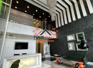 Apartamento de 1 habitación, Panamá · En Venta Oficina en Calle 50 - Edificio Boutique de Lujo