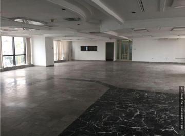 Oficina comercial · 617m² · 8 Estacionamientos · Venta de Piso de Oficinas en Av Balboa, Torre Bac