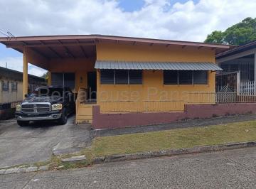 Casa de 3 habitaciones, Panamá · Venta de Casa en Betania