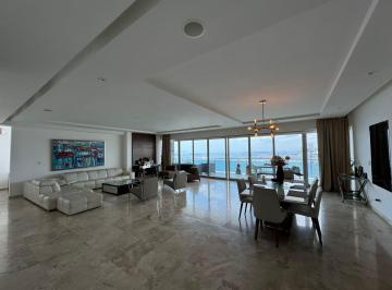 Apartamento · 388m² · 3 Recámaras · 2 Estacionamientos · Vendo Apartamento de Lujo Punta Pacifica PH Aqualina