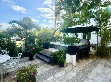 Apartamento de 3 habitaciones, Antón · Bijao - Balboa Frente Al Mar con Jardin Privado y Jacuzzi