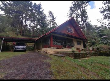 Casa de 2 habitaciones, Cerro Azul · Venta de Cabaña