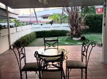 Casa de 3 habitaciones, Panamá · Se Vende Hermosa Casa en San Francisco a un Súper Precio!