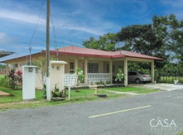 Casa Venta de 4 habitaciones · ¡Precio Reducido! Casa de 4 Hab en Venta en Santiago - con Aire Acondicionado