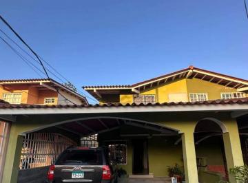 Casa de 3 habitaciones, Panamá · Vendo Casa Duplex Adosada en Villa Zaita