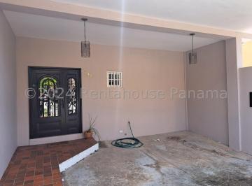 Casa de 3 habitaciones, Panamá · Venta de Casa en Bosquez, Altos de Panama
