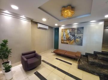 Apartamento · 180m² · 3 Recámaras · 2 Estacionamientos · Venta de Apartamento Reposeído en Av Balboa, PH Belle View