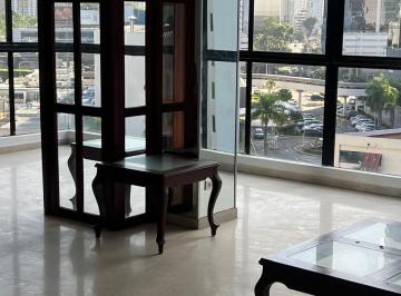 Apartamento de 3 habitaciones, Panamá · Amplio Apartamento en Edificio Torre del Sol – Marbella