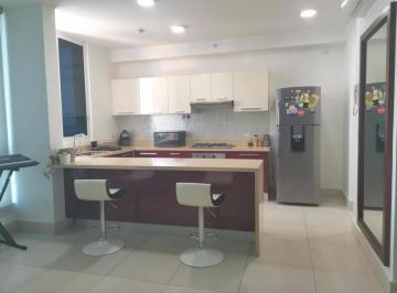 Apartamento · 115m² · 2 Recámaras · 2 Estacionamientos · Se Vende Apartamento en Costa del Este