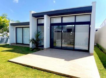 Casa de 3 habitaciones, Panamá · Casa en Venta en P. H Barrio Alto Js
