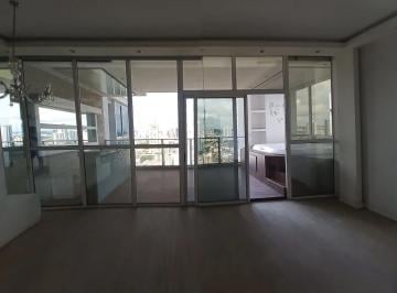 Apartamento · 115m² · 1 Recámara · 2 Estacionamientos · Sea Confiable Vende Remate Bancario PH Quadrat San Francisco