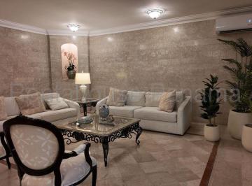 Apartamento de 3 habitaciones, Panamá · Venta de Apartamento en El Cangrejo