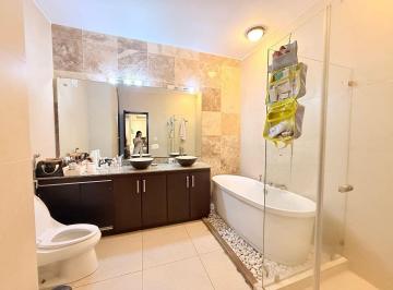 Apartamento · 155m² · 2 Recámaras · 1 Estacionamientos · Alquilo Apartamento en La Av Balboa Vista Al Mar Rivage 2recamar