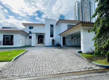 Casa de 4 habitaciones, Panamá · Residencia con Piscina Privada en PH Paseo del Parque, Costa del Este Mr 26 - 6541