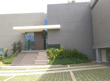 Casa de 4 habitaciones, Panamá · Venta de Casa, en Clayton