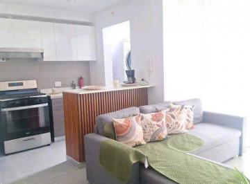 Apartamento · 78m² · 2 Recámaras · 1 Estacionamientos · Alquiler de Apartamento en Carrasquilla PH Park Square Full Amoblado