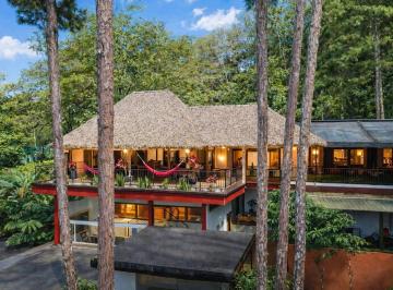 Hotel de 10 habitaciones, Panamá · Oferta! Eco - Hostal Inspirado en Bali Cerca del Aeropuerto Tocumen, Panama