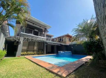 Casa de 3 habitaciones, Panamá · Venta de Casa en Altos de Panamá