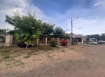 Casa · 309m² · 6 Recámaras · 4 Estacionamientos · Venta de Hermosa Casa Grande en Chitré