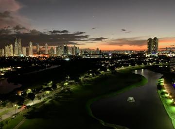 Apartamento de 3 habitaciones, Panamá · Venta de Apartamento en Santa Maria