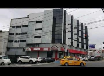 Edificio · 3350m² · 15 Recámaras · 15 Estacionamientos · Vendo o Alquilo Edificio Antiguo Casa Gala en Esquina en Perejil Pty