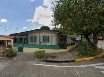 Casa de 7 habitaciones, Panamá · Venta de Casa en Villa Lucre, 250 m² de Construcción y 300 m² de Terreno