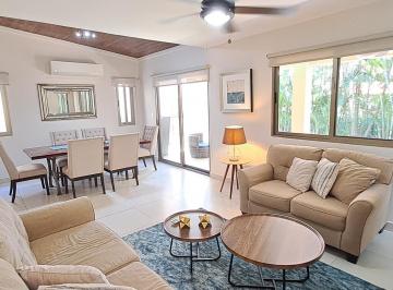 Casa · 202m² · 3 Recámaras · 2 Estacionamientos · Casa Unifamiliar en Venta, Woodlands Panamá Pacifico