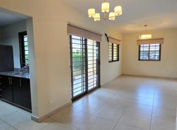 Casa · 186m² · 3 Recámaras · 2 Estacionamientos · Oportunidad! Casa en Venta, Woodlands - Panamá Pacifico