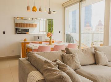 Apartamento de 2 habitaciones, Panamá · Venta Hermoso Apto en PH Oceanaire, Piso Alto y Amueblado