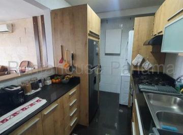 Apartamento de 2 habitaciones, Panamá · Apartamento Remodelado en Venta Ubicado en Majestic Gardens