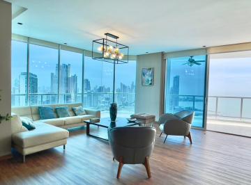 Apartamento de 2 habitaciones, Panamá · Apartamento Amueblado en Av Balboa Frente Al Mar