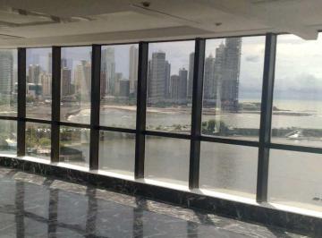 Oficina comercial · 250m² · 2 Recámaras · 4 Estacionamientos · Oficina en Alquiler Torre Bac Av Balboa Cp