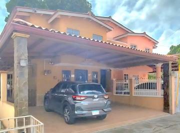 Casa de 3 habitaciones, Panamá · Casas en Venta en Condado del Rey