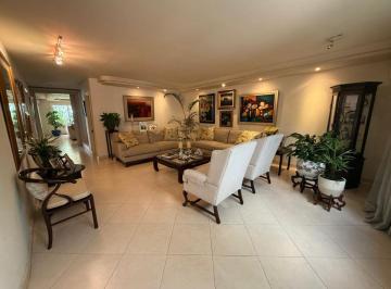 Casa de 4 habitaciones, Panamá · Venta de Casa Dúplex en Obarrio, 441 m²