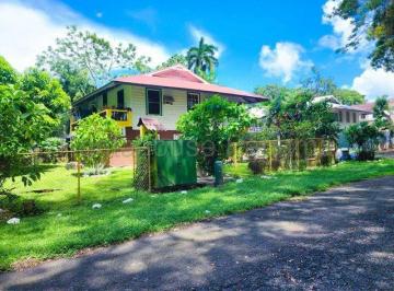 Casa de 5 habitaciones, Panamá · Casa con 5 Recámaras de 454 m² en Venta en Diablo