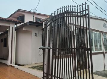 Casa de 4 habitaciones, Panamá · Venta de Casa Montserrat, Las Cumbres