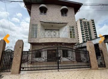 Casa · 459m² · 6 Recámaras · 2 Estacionamientos · Venta de Casa en Residencial Las Mercedes, Betania