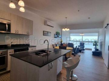 Apartamento de 1 habitación, Panamá · Vista del Mar Av Balboa - Equipado, Amoblado con Vista Al Mar en Venta