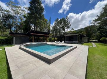 Casa de 5 habitaciones, Antón · Casa El Valle de Antón en Venta