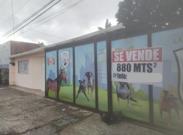 Fachada · Lote en Parque Lefevre | 880 m² | Uso Comercial o Industrial