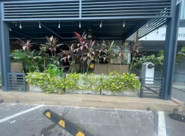 Local comercial · 230m² · 2 Estacionamientos · Alquiler Local Comercial en Obra Gris Plaza San Francisco - Panamá