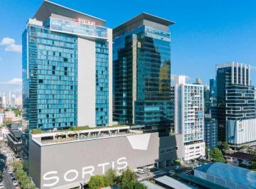Oficina comercial · 1028m² · 17 Estacionamientos · Oficina en Alquiler, Obarrio, Panama | PH Sortis Business Tower - Rm. P