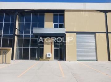 Bodega-Galpón-Depósito · 496m² · 4 Estacionamientos · Parque Industrial Las Américas - Pacora - Se Vende Bodega