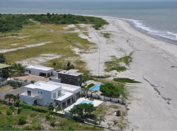 Terreno / Lote , Chame · Terreno con Hotel en Punta Chame (Id 13327) 